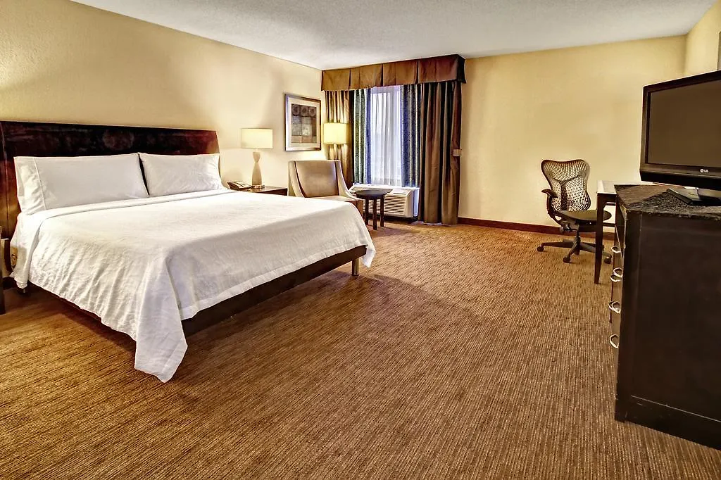 Hilton Garden Inn Nashville Airport 3*,